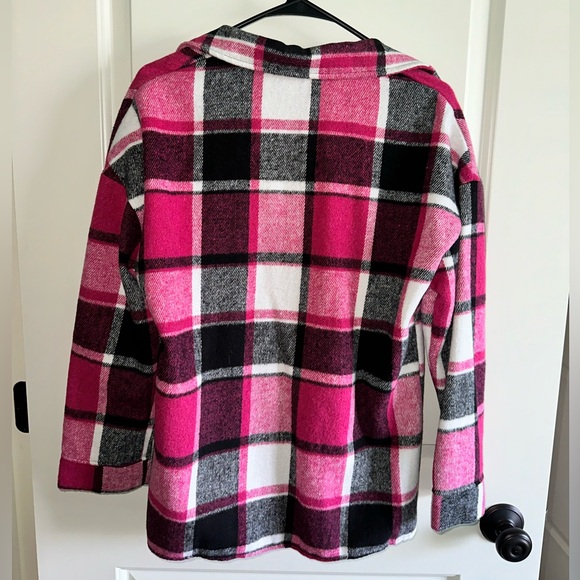 Women’s Pink Flannel Shacket Jacket Plaid Button Down - Picture 5 of 6